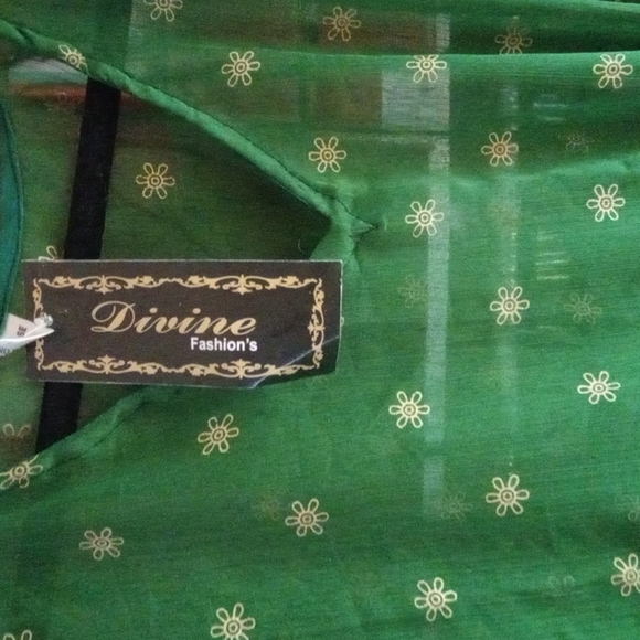 Cover up for bathing suit - Picture 5 of 6